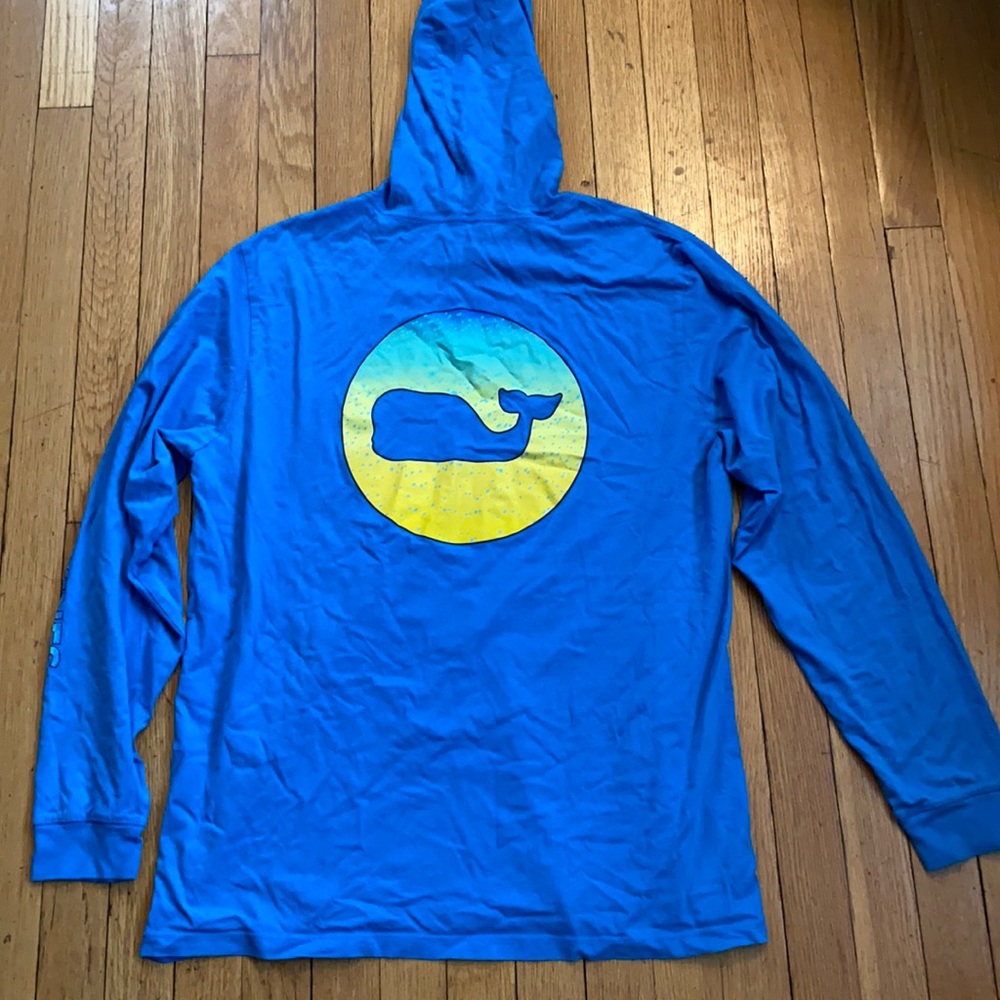 Vineyard vines size L men’s long sleeve tee hoodie